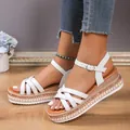Elegantes sandalias blancas con plataforma, tiras cruzadas y suela de alpargata strass - Blanco