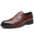 Scarpe classiche in pelle marrone sfumata con decorazioni brogue per uomo d'affari eleganti - 38 / Marrone
