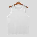 Detailaufnahme des weißen, atmungsaktiven Netzgewebes dieses Herren-Sport-Tanktops - Weiß