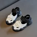 Breathable mesh kids' sports sandals in black and white with adjustable velcro straps - Size 23 (Length 15.0) / Black