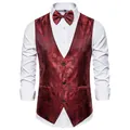 Vooraanzicht van elegant bordeauxrood herenvest met paisley-patroon en bijpassende strik - S / Set / Bordeauxrood
