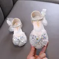 Elegant white girl's princess shoes featuring pearl strap and a glittering butterfly - 21 / Off White