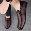 Klassische braune Herren-Slipper aus echtem Leder für Business und Freizeit - Dunkelbraun