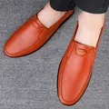 Klassische Herren Business-Slipper gefertigt aus hochwertigem orange-braunem Echtleder - Orangerot