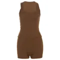 Damen Set aus braunem geripptem Trägertop und High-Waist-Shorts in Kaffeebraun - S / Oberteil Und Unterteil / Braun