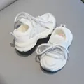 Baskets en mesh blanc respirant pour tout-petits avec semelles souples antidérapantes - Pointure 26 (16.7cm) / Blanc