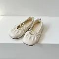 Cremeweiße Ballett-Flachschuhe für Mädchen mit überkreuzten Riemen und weichen Sohlen - Größe 23 Innenlänge 14.0cm / Gebrochenes Weiß