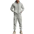 Dettaglio della tuta sportiva in pile grigio con giacca con cappuccio e pantaloni - Taglia S / Top E Pantaloni / Grigio chiaro