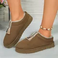 Trendige braune Plateau-Schneestiefel aus Wildleder mit Quaste und weichem Kunstfellfutter - 36 / Camel