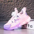 Elegantes zapatillas deportivas de malla rosa y morada para niños con cierre de hebilla - Rosa