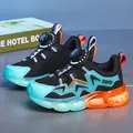 Zapatillas de malla transpirable para niños con hebilla giratoria para deporte y correr. - Negro Naranja Floral