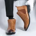 Botas Chelsea clásicas de hombre en cuero grabado marrón con textura de cocodrilo - Tostado