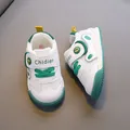 Breathable toddler walking sneakers with soft anti-slip green sole in white and green - Size 16 (Inner Length 12.5cm) / Green