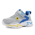 Zapatilla deportiva de malla transpirable gris para niños con detalles azules y suela ligera - Gris claro