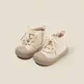 Beige High-Top-Lauflernschuhe für Kleinkinder mit Schnürsenkeln und praktischem Reißverschluss - Größe 16/Innenlänge 12.3cm / Beige