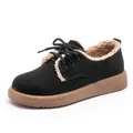 Scarpa invernale stringata nera con suola spessa marrone e calda fodera in lana d'agnello - 36 / Stile Foderato in Pile / Nero