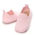 Detailansicht rosa atmungsaktive Baby-Lauflernschuhe aus Mesh mit weicher Sohle für 0-1 Jahr - Rosa