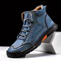 Premium Herren Stiefelette aus blauem Kunstleder mit orangefarbenen Kontrastnähten - 39 / Dunkelblau
