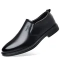 Chaussures en cuir noir pour hommes, style slip-on formel avec semelle souple et légère - Noir Slip-On