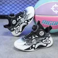 Chaussures de basket pour garçons avec motif flamme et boucle rotative - 29 / Surface en Cuir Noir Blanc