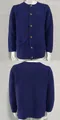Vista dettagliata fronte e retro di un cardigan in maglia blu scuro testurizzato - Blu Notte