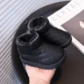 Warm black quilted kids snow boots with plush lining for winter toddler walking shoes - Size 17 (Inner Length 12.5cm) / Black