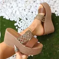 Sandales compensées à plateforme marron pour femmes avec bride tressée et semelle - 34 / Marron