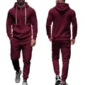 Burgunderroter Herren-Fleece-Trainingsanzug mit Kapuzenpullover und Cargo-Jogginghose - S / Oberteil Und Unterteil / Burgunderrot
