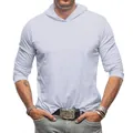 Primer plano de camiseta de algodón blanco para hombre con capucha y manga larga - S / Tops / Blanco