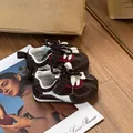 Vue détaillée des baskets de printemps marron pour bébés avec semelles souples - Taille 22 (Longueur intérieure 14.5cm, Convient pour longueur de pied 13.5-14cm) / Chocolat Noir