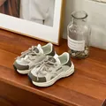 Sandalias deportivas transpirables para niños pequeños con diseño de malla y suela gruesa - Talla 23 (Interior 14.5cm) / Caqui