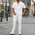 Tweedelige witte wafelgebreide set voor heren met shirt met korte mouwen en broek - S / Wit
