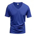 Vista dettagliata di una maglietta in cotone blu brillante con scollo a V slim-fit uomo - Blu zaffiro