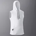 Herren weißes, schnell trocknendes, ärmelloses Fitness-Tanktop mit Kapuze und Tasche - XS / Oberteile / Weiß