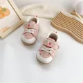 Süße rosa Lauflernschuhe für Babys mit Erdbeermuster und weichen Sohlen für Kleinkinder - Größe 15.0 (Innenlänge 15cm) / Rosa Erdbeer-Druck (Gittersohle)