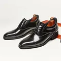 Elegant black shiny patent leather Oxford shoes for men, perfect for formal business wear - 39 / Elegant Glossy Black