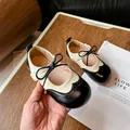 Elegant toddler girls two-tone black and cream Mary Jane shoes with brogue details - Size 21 Inner Length 13.5CM / Black