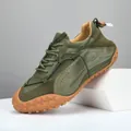 Baskets en cuir vert olive pour hommes avec semelle épaisse en gomme et détail talon - 38 / Vert
