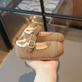 Braune Mädchen Mary Jane Schuhe aus Wildleder mit Spitze für den Frühling - Größe 22 (Innen 14cm) / Grün