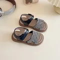 Sandales élégantes en cuir verni noir pour filles avec brides tressées en strass et semelles souples - Noir