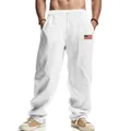 Vue détaillée du pantalon large en lin blanc pour homme avec écusson drapeau. - Blanc