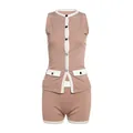 Elegantes ärmelloses Strick-Set in Altrosa mit Kontrastbesatz und kurzen Hosen Kombi - Oberteil Und Unterteil / S / Khaki