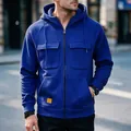 Stilvoller Herren Kapuzenpullover in Blau mit Reißverschluss und praktischen Taschen. - Blau