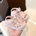Sandales roses pour bébés filles avec broderies florales et semelles souples antidérapantes - Taille 16-20 / 5 Pièces/Paquet / Rose