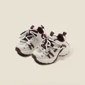 Zapatillas deportivas transpirables de malla para niños en crema y burdeos estilo dad shoes - Talla 27/Longitud Interior 17.2cm / Rojo Beige
