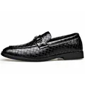 Elegantes mocasines negros para hombre con sofisticado patrón trenzado y doble hebilla metálica - 38 / Mocasines Textura Tejida Bocado Metal / Negro