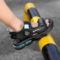 Zomersandalen voor jongens met luchtkussen en verstelbare draaisluiting in het zwart. - 32 / Zwart Meerblauw
