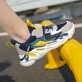 Breathable boys' mesh running sneakers in blue, white and yellow with velcro straps - 28 / Dark Blue (Single Mesh)