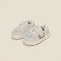 Zapatos para niños pequeños con malla transpirable y lindo detalle de oso en color beige - 12cm / Beige
