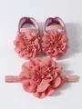 Detailed macro view of the soft fabric flower on pink baby shoes and matching headband set - 11 (10.5cm) / Set / Dusty Pink + Headband